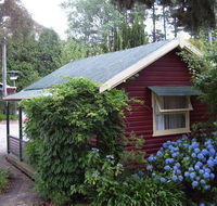 Cedar Lodge Cabins - Kawana Tourism