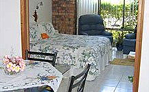 Pepper Tree Cottage Wollombi - Kawana Tourism 0