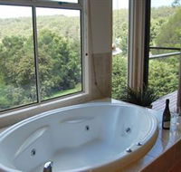 Ravensbourne Escape - Kawana Tourism