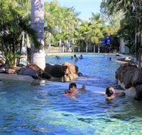 Aussie Outback Oasis Cabin and Van Village - Kawana Tourism