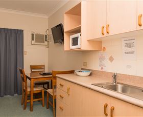 Accommodation On Denham - Kawana Tourism 2