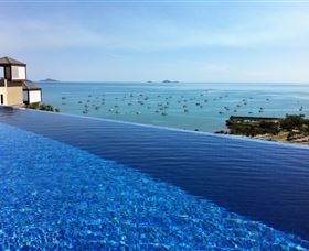 Pinnacles Resort - Kawana Tourism 0