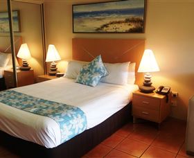 At Boathaven Spa Resort - Kawana Tourism 2