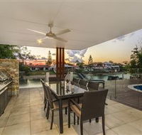 The Sands at Vogue Holiday Homes - Kawana Tourism