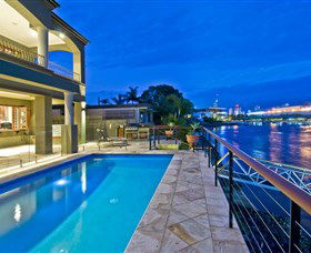 Lakeland Keys At Vogue Holiday Homes - Kawana Tourism 0