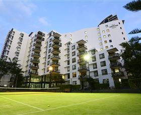 Neptune Resort - Kawana Tourism 3