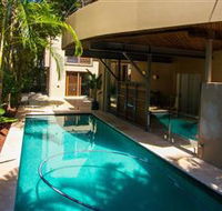 La Casa Sirena at Vogue Holiday Homes - Kawana Tourism
