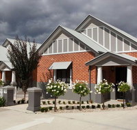 William Cottages - Kawana Tourism