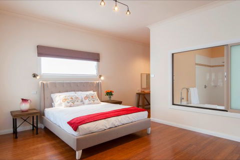 The Nest At Gundaroo - Kawana Tourism 9