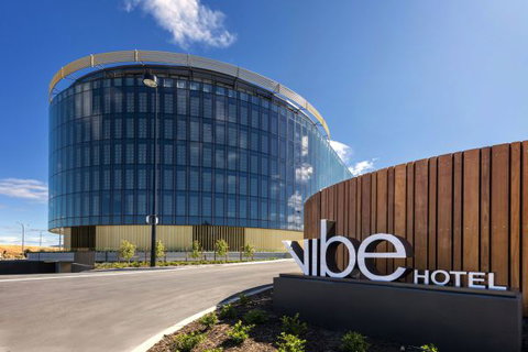 Vibe Hotel Canberra - Kawana Tourism 1