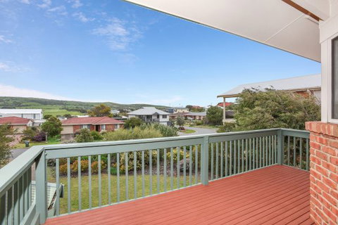 Coastal Cottage - Kawana Tourism 37