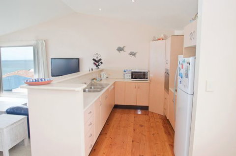 Coastal Cottage - Kawana Tourism 47