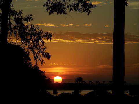 Lavender Point Holiday Units - Kawana Tourism 1