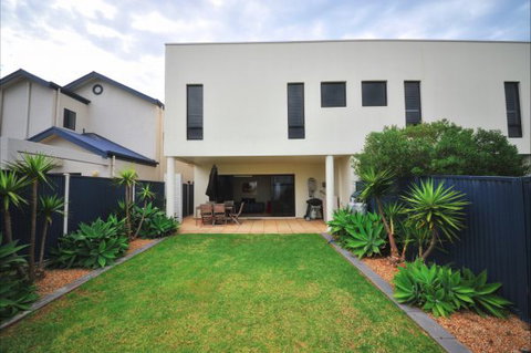 Coastal Cottage - Kawana Tourism 49