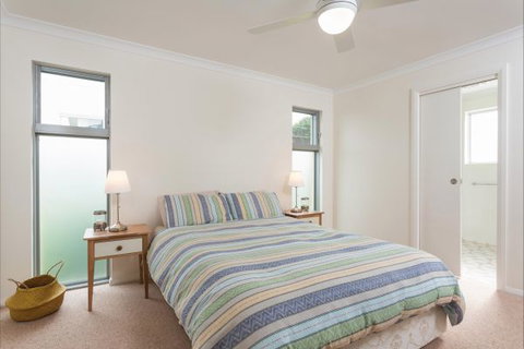 Coastal Cottage - Kawana Tourism 76
