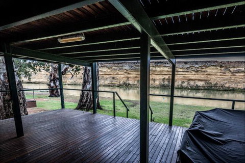 River Shack Rentals - Living The Dream - Kawana Tourism 7