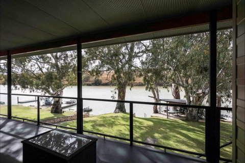 River Shack Rentals - Living The Dream - Kawana Tourism 37