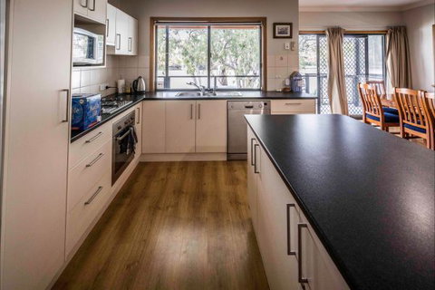 River Shack Rentals - Living The Dream - Kawana Tourism 42