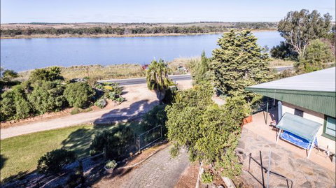 River Shack Rentals - Living The Dream - Kawana Tourism 63