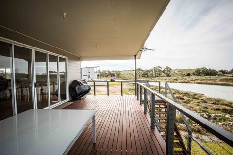 River Shack Rentals - Living The Dream - Kawana Tourism 117