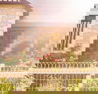 Hamilton House Bed And Breakfast - Kawana Tourism