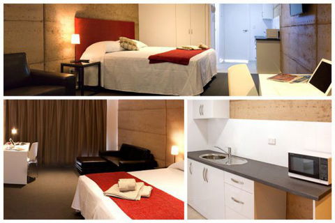 Crossroads Ecomotel - Kawana Tourism 0