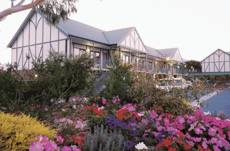Country Comfort Adelaide Manor - Kawana Tourism