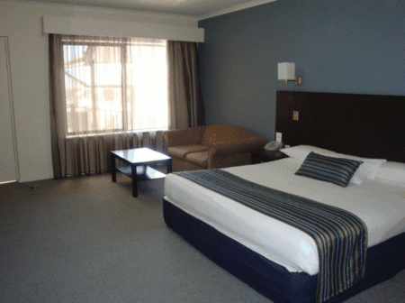 Country Comfort Adelaide Manor - Kawana Tourism 3