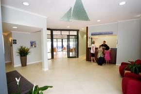 Manly Marina Cove Motel - Kawana Tourism 1