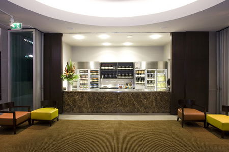 Hotel Realm - Kawana Tourism 4