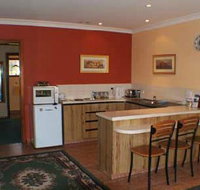 Alice Beside the Sea - Kawana Tourism