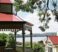 Beauty Point Cottages - Kawana Tourism 1