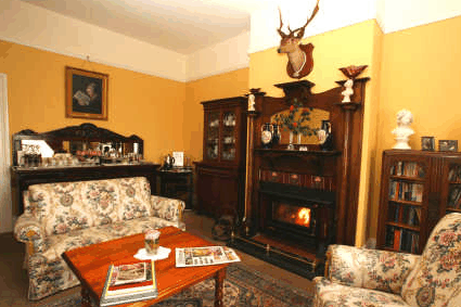 Ashton Gate Guest House - Kawana Tourism 3