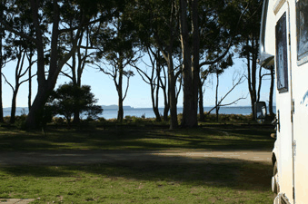 Captain James Cook Memorial Caravan Park - Kawana Tourism 2