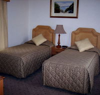 Ross Motel - Kawana Tourism