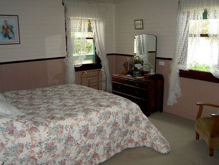 Hamlet Downs Country Accommodation - Kawana Tourism 3
