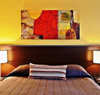 Governor Macquarie Motor Inn - Kawana Tourism