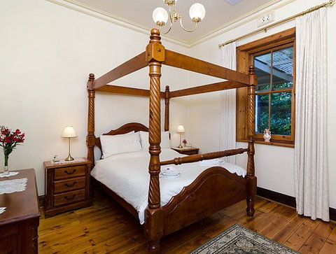 Dumas House - Kawana Tourism 3