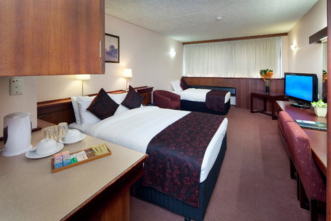 Kings Perth Hotel - Kawana Tourism 3