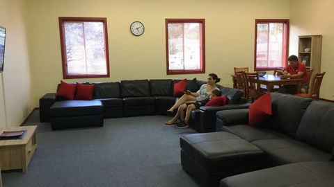 Berri Central Accommodation - Kawana Tourism 0