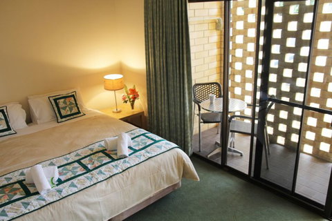 SACWA Accommodation - Kawana Tourism 2