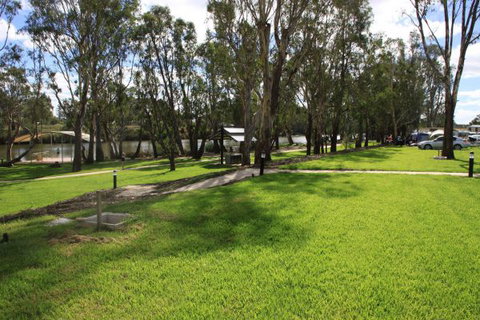 Bridgewater Public Caravan Park - Kawana Tourism 0