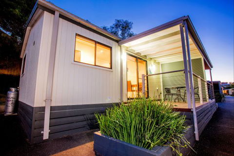 Discovery Parks - Geelong - Kawana Tourism 0