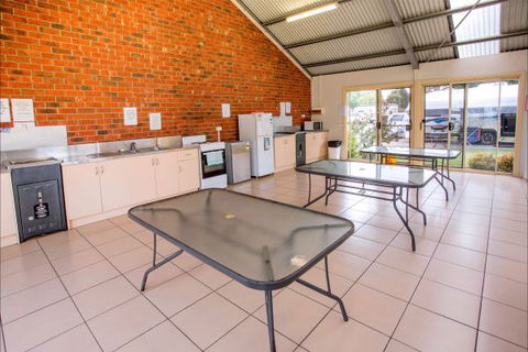 Discovery Parks - Geelong - Kawana Tourism 5