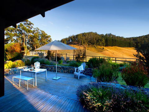Frenchman's River - The Writer's House - Kawana Tourism 4