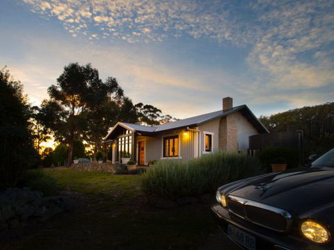 Frenchman's River - The Writer's House - Kawana Tourism 8