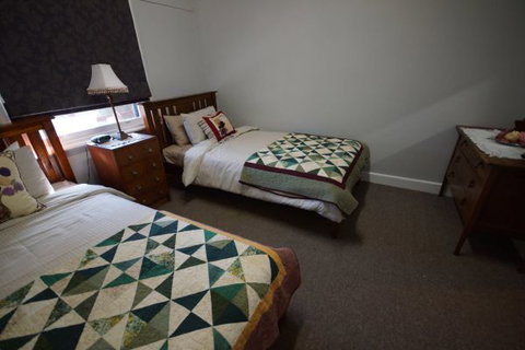 KurracaBurN Heights - Kawana Tourism 1