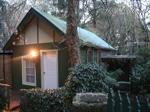 Lotus Lodges: Hush Cottage & Charmed Cabin - Kawana Tourism 0