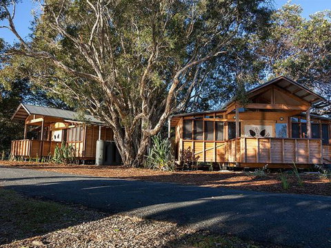 Minjerribah Camping EcoShacks - Kawana Tourism 2