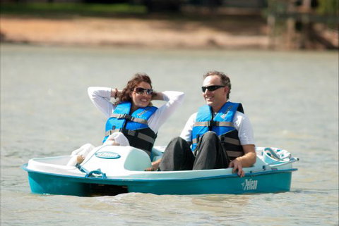 Riverview Rise Retreats - Kawana Tourism 5